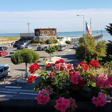 Hôtel de Paris Courseulles-sur-Mer Exterior foto